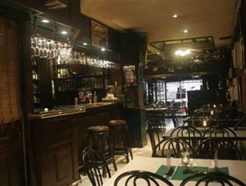 Stone House Quezon City San Juan  Exteriör bild